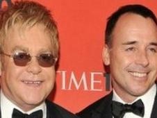 Haber | Elton John sevginin gcne inanyor